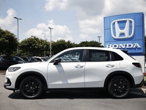 New 2026 Honda HR-V Sport image 4