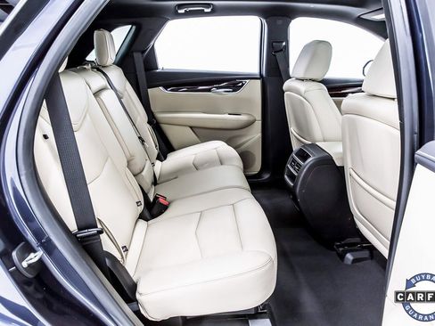 Used 2019 Cadillac XT5 Luxury image 33