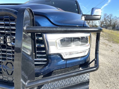 Used 2024 RAM 3500 Laramie w/ Sport Appearance Package image 10