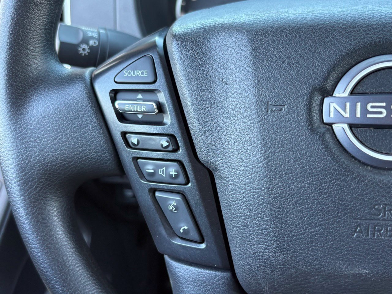 Certified 2026 Nissan Frontier SV AWD/4WD image 31