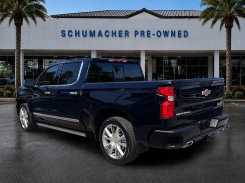 Used 2025 Chevrolet Silverado 1500 High Country AWD/4WD image 5