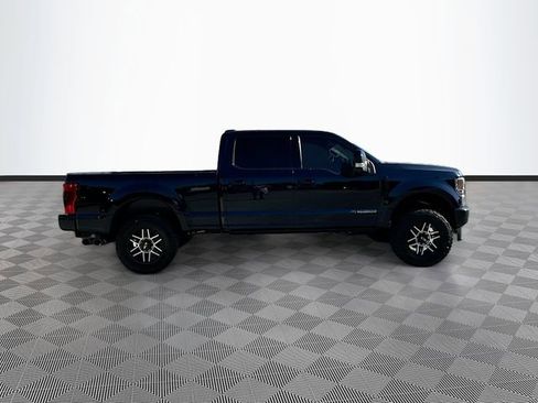 Used 2022 Ford F250 Lariat w/ Lariat Ultimate Package AWD/4WD image 4