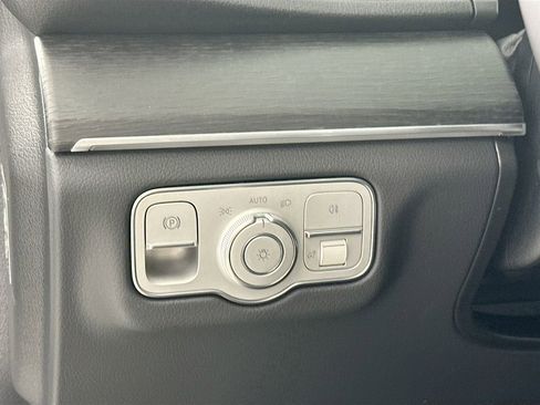 New 2026 Mercedes-Benz GLE 450 4MATIC image 10