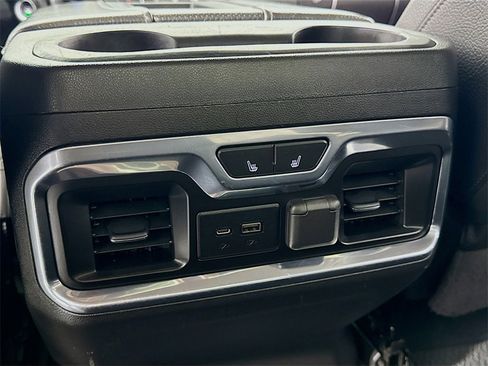 Used 2020 GMC Sierra 3500 Denali w/ Denali Ultimate Package image 23