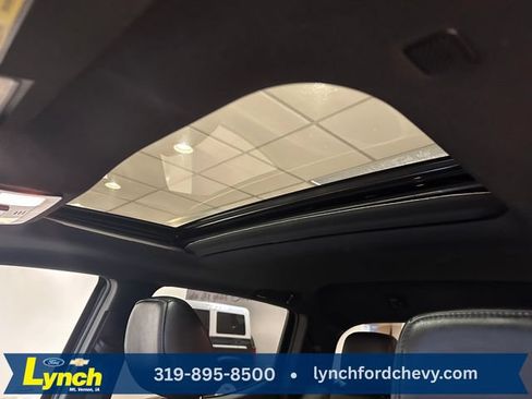 Used 2020 Toyota Tacoma Limited AWD/4WD image 7