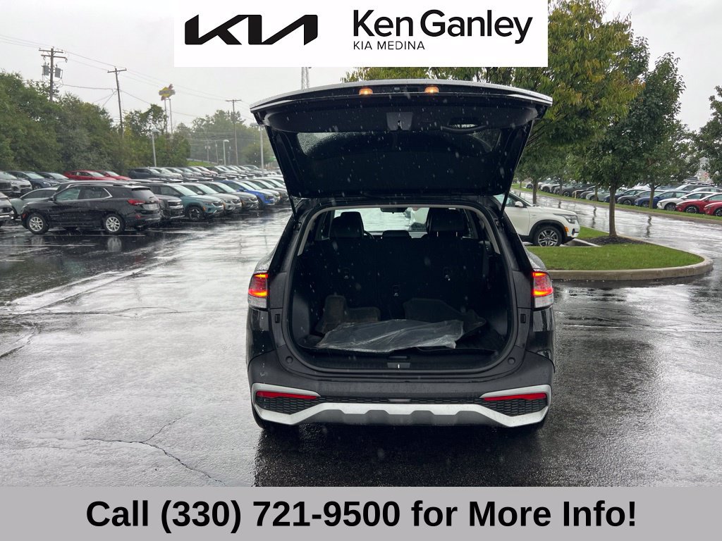 Certified 2024 Kia Sportage EX FWD image 49