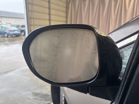 Used 2017 Honda Odyssey EX-L image 28