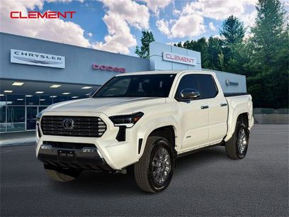 Used 2025 Toyota Tacoma Limited