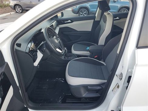 Certified 2025 Volkswagen Taos S image 15