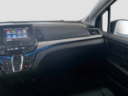 Used 2022 Honda Odyssey Touring image 24