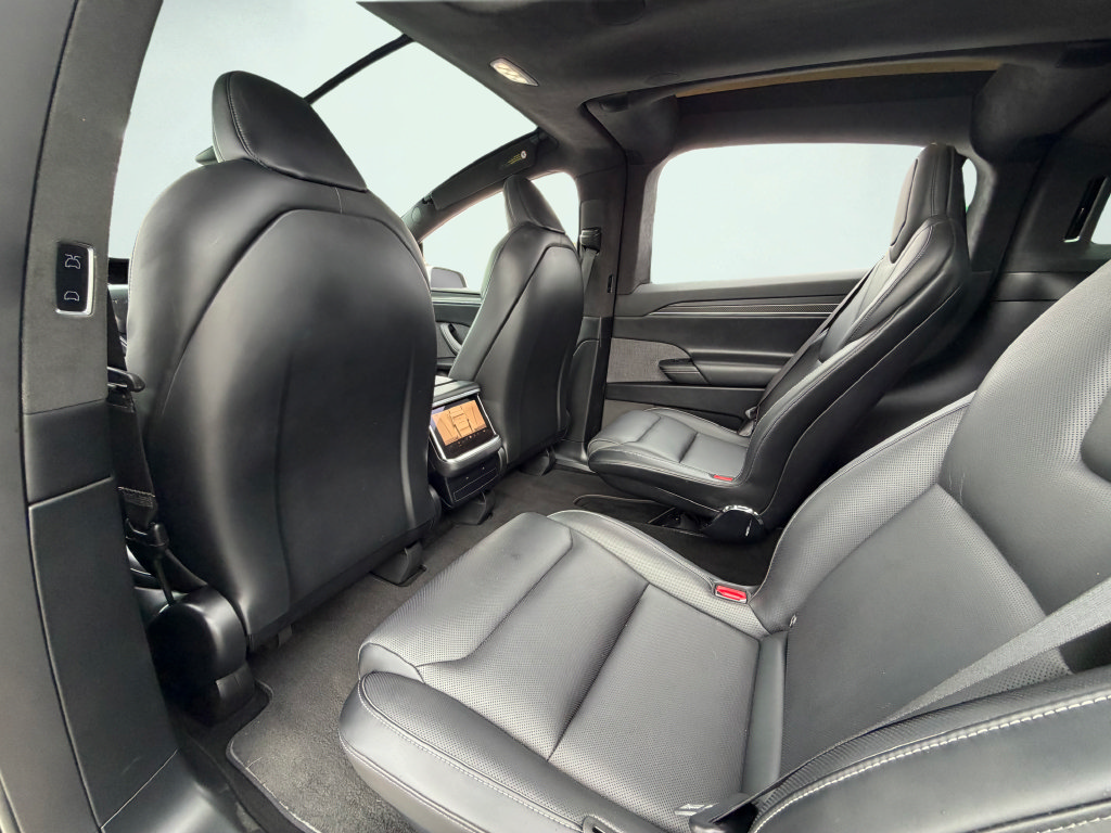 Used 2022 Tesla Model X Plaid AWD/4WD image 44