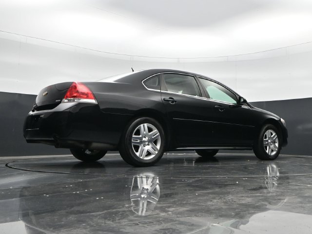 Used 2014 Chevrolet Impala LT w/ LT Sunroof Package FWD image 41