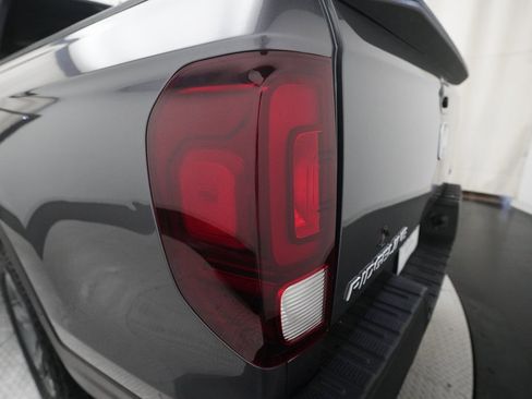 Certified 2023 Honda Ridgeline RTL image 38