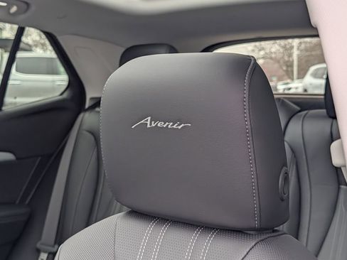 New 2026 Buick Envision Avenir image 8