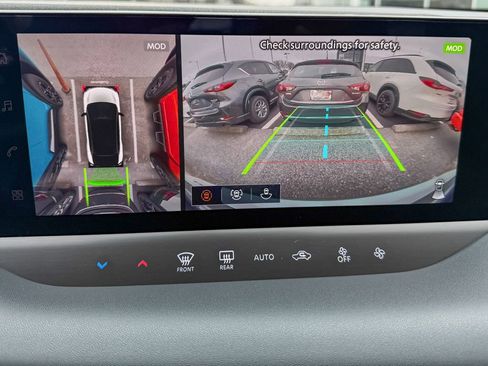 New 2026 Nissan Leaf image 22