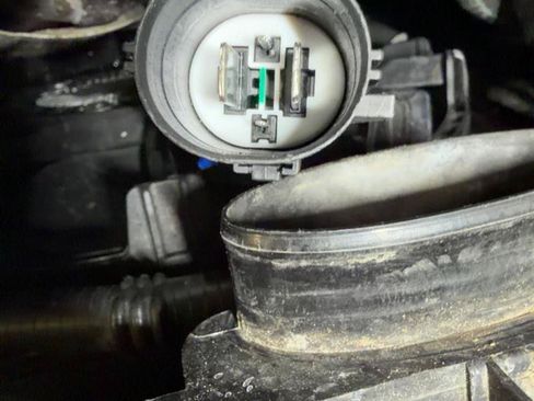 Used 2013 Land Rover Range Rover Evoque Prestige w/ Prestige Premium Pkg AWD/4WD image 9
