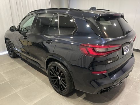 Used 2022 BMW X5 M50i w/ Premium Package image 5