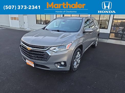 Used 2018 Chevrolet Traverse Premier image 1