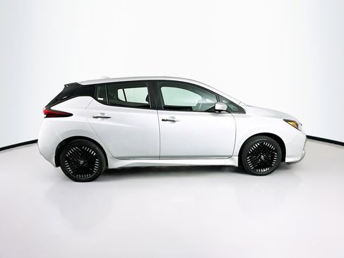 Used 2024 Nissan Leaf SV Plus image 10
