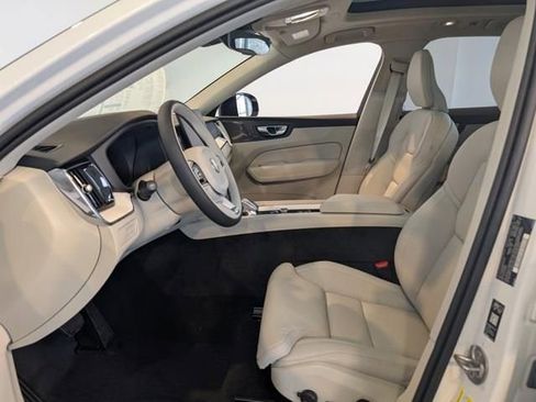 New 2026 Volvo XC60 T8 Ultra w/ Protection Package Premier AWD/4WD image 9