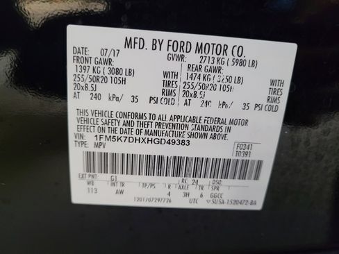 Used 2017 Ford Explorer XLT w/ Equipment Group 202A FWD image 33