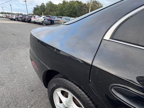 Used 2002 Oldsmobile Aurora 3.5 w/ All Weather Pkg image 25