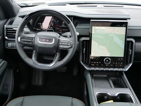 New 2026 GMC Acadia AT4 w/ Super Cruise Package image 10