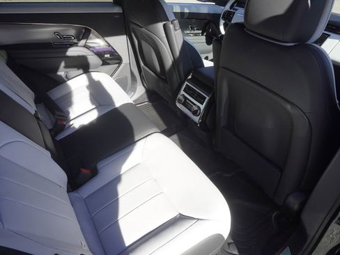 New 2025 Land Rover Range Rover Sport Dynamic SE image 26