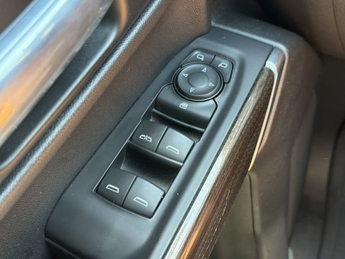 Used 2019 Chevrolet Silverado 1500 LT w/ All-Star Edition AWD/4WD image 10