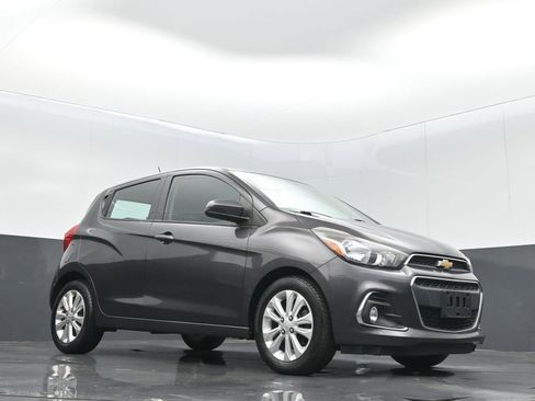 Used 2016 Chevrolet Spark LT image 26
