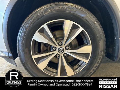 Used 2019 Nissan Murano S image 6