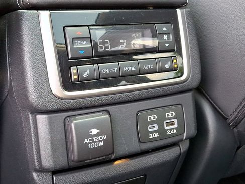 Used 2025 Subaru Ascent Touring w/ Popular Package #2 AWD/4WD image 12