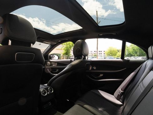 Used 2019 Mercedes-Benz E 300 w/ Premium 1 Package image 22