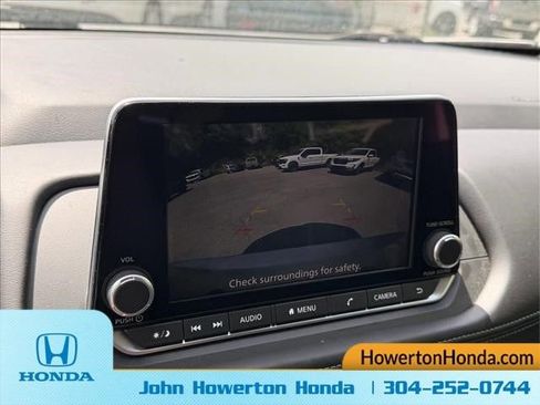 Used 2024 Nissan Rogue SV AWD/4WD image 24