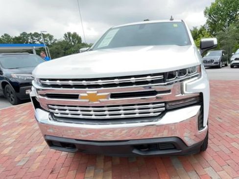Used 2021 Chevrolet Silverado 1500 LT AWD/4WD image 4