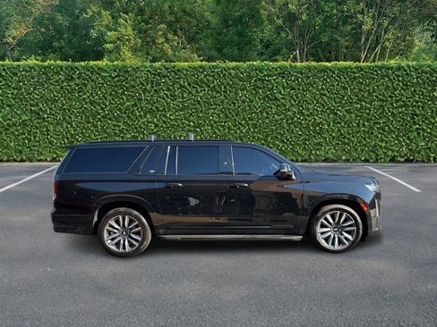 Used 2022 Cadillac Escalade ESV Sport w/ Touring Package AWD/4WD image 2