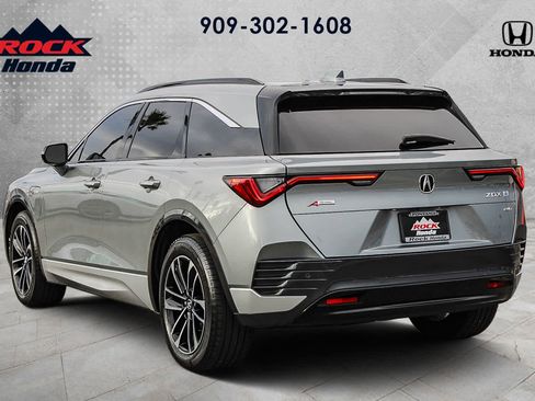 Used 2024 Acura ZDX A-Spec image 6