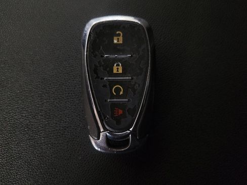 Used 2020 Chevrolet Equinox LT image 32