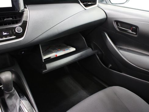 Used 2026 Toyota Corolla LE FWD image 21