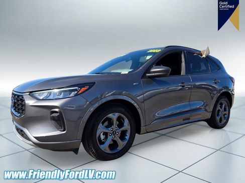 Certified 2023 Ford Escape ST-Line w/ Tech Pack #1 FWD image 3