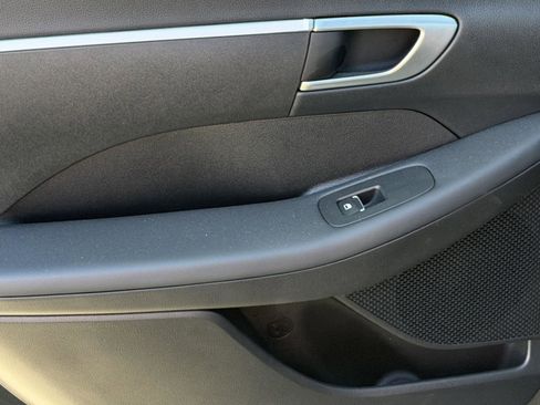 Used 2026 Hyundai Sonata SE FWD image 9