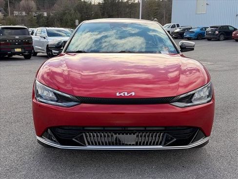 Used 2022 Kia EV6 Wind image 12