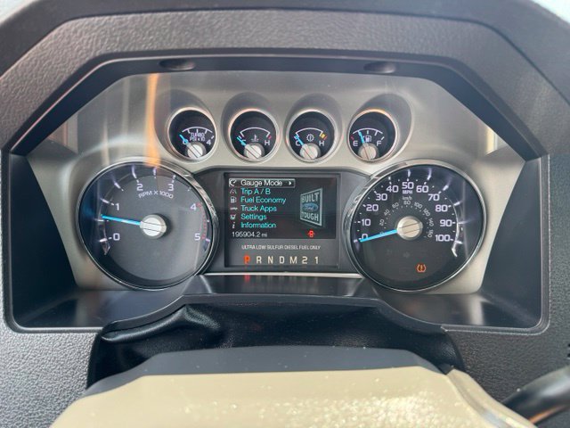 Used 2015 Ford F350 Platinum w/ FX4 Off-Road Package AWD/4WD image 18