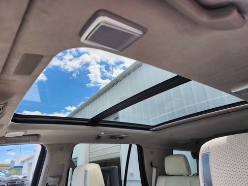 Used 2026 Cadillac Escalade Platinum Sport w/ LPO, Floor Liner Package AWD/4WD image 21