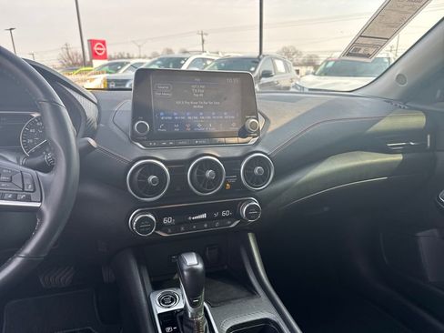 Used 2023 Nissan Sentra SR w/ Trunk Package image 18