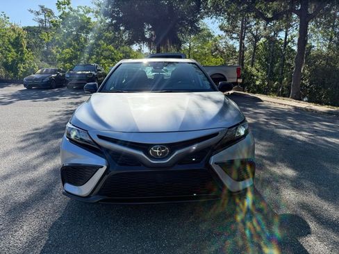Used 2023 Toyota Camry SE image 2