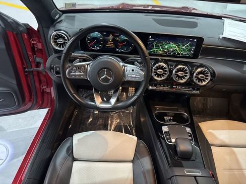 Used 2020 Mercedes-Benz CLA 250 4MATIC image 30