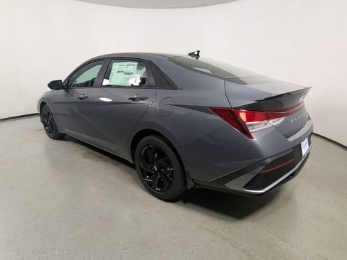 New 2026 Hyundai Elantra Sport image 5