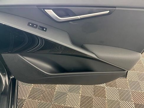 Certified 2023 Kia Niro Wind w/ Wind Preserve Package FWD image 21