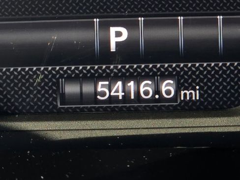 Used 2025 RAM 1500 Laramie image 33